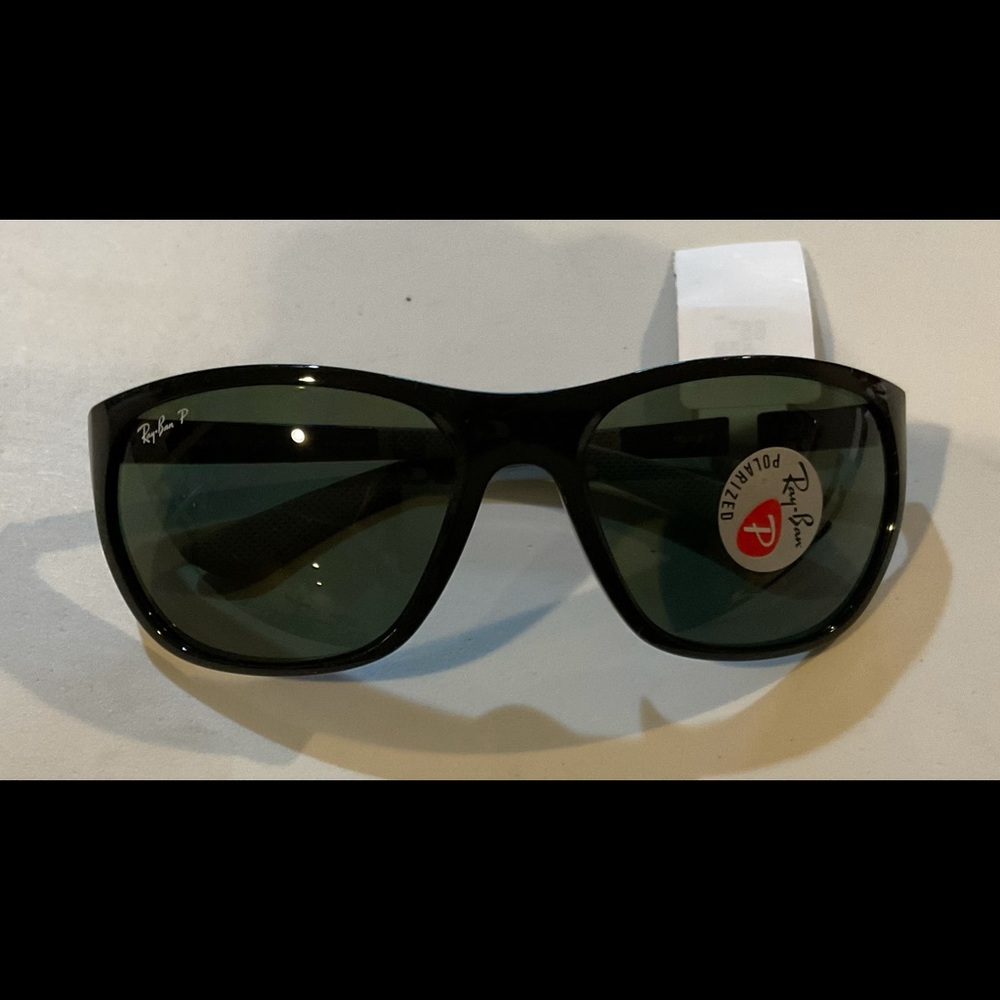 Authentic. Ray-Ban #4307. Polarized. Black. New.